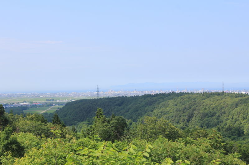 展望所市街地西側